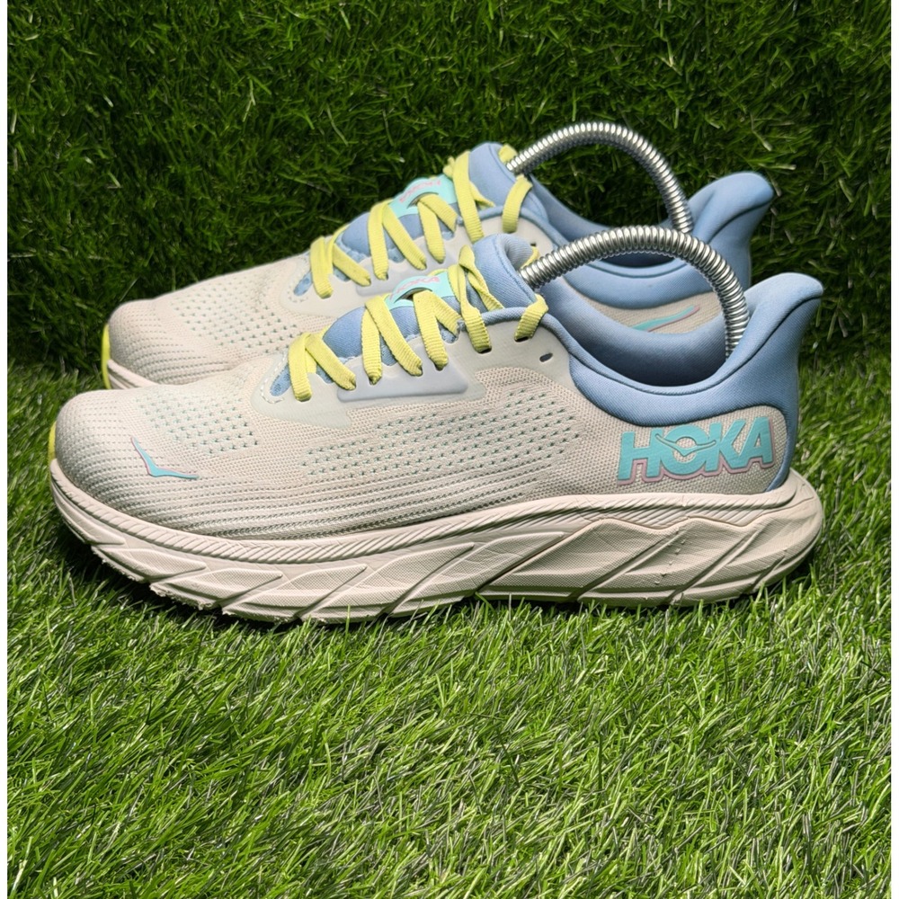 Hoka Arahi 7 Womens 8D Wide Running Shoes Illusion Sweet Corn 1147890 ISK Blue